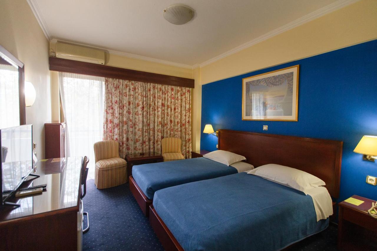Grand Hotel ลาริซา ภายนอก รูปภาพ